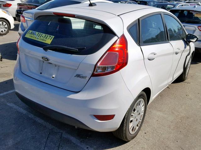 3FADP4TJ3GM127539 - 2016 FORD FIESTA S WHITE photo 4