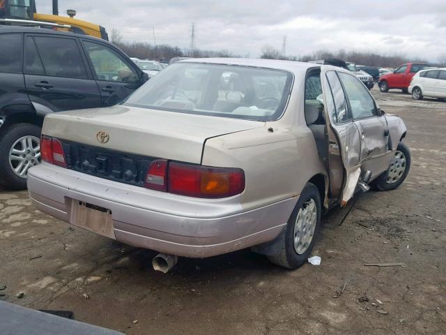 4T1BG12K0TU793382 - 1996 TOYOTA CAMRY DX BEIGE photo 4