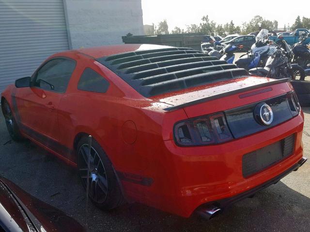 1ZVBP8CU9D5242390 - 2013 FORD MUSTANG BO RED photo 3