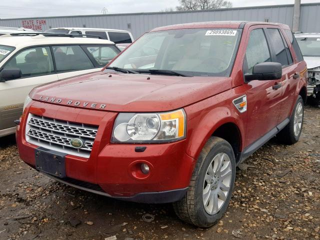 SALFS24N98H057339 - 2008 LAND ROVER LR2 SE TEC MAROON photo 2