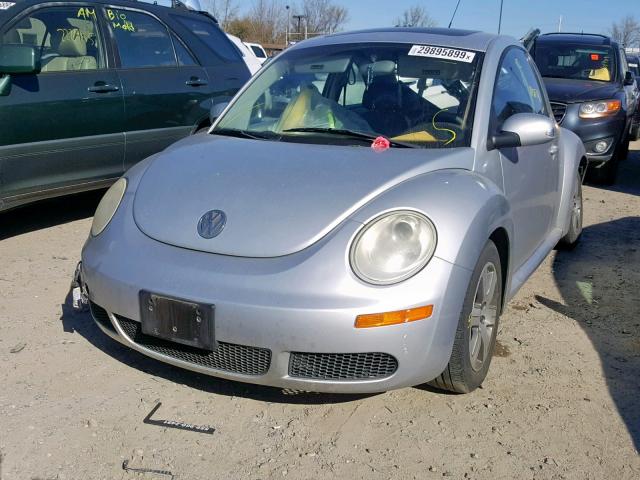 3VWRG31C96M415785 - 2006 VOLKSWAGEN NEW BEETLE ვერცხლისფერი ფოტო 2