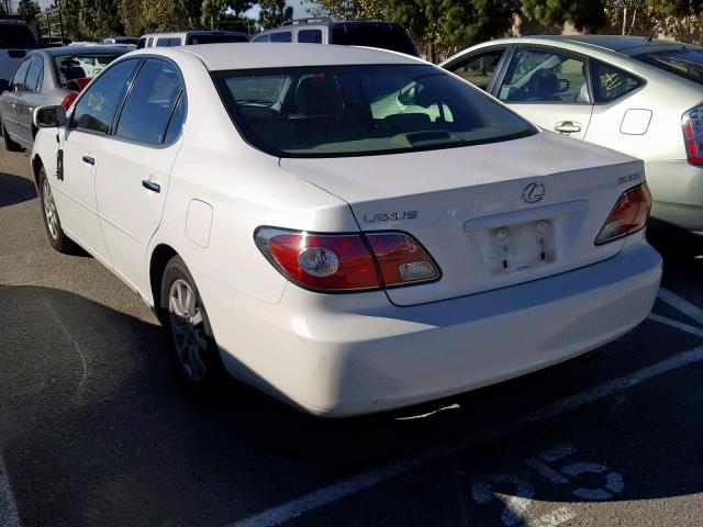 JTHBF30G030109647 - 2003 LEXUS ES 300 WHITE photo 3