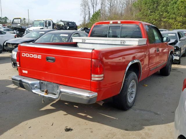 1B7GL22X8XS151873 - 1999 DODGE DAKOTA RED photo 4