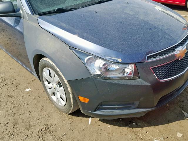 1G1PA5SH4D7200901 - 2013 CHEVROLET CRUZE LS BLUE photo 9