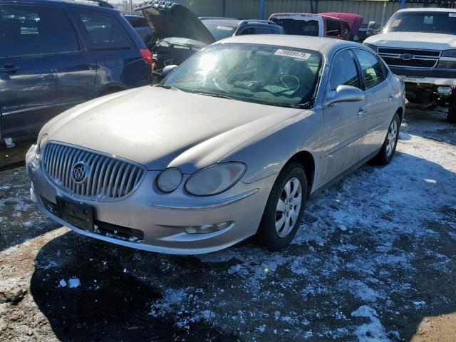 2G4WC582281177228 - 2008 BUICK LACROSSE C SILVER photo 2