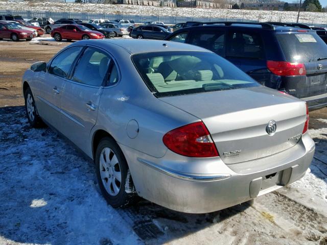 2G4WC582281177228 - 2008 BUICK LACROSSE C SILVER photo 3