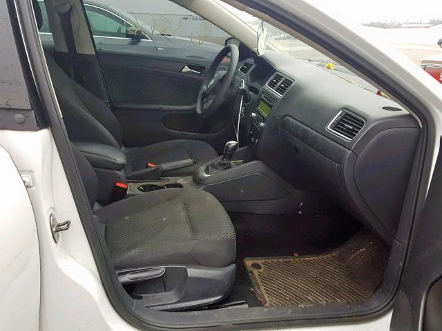 3VW2K7AJ9EM445082 - 2014 VOLKSWAGEN JETTA BASE WHITE photo 5