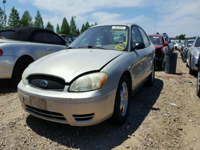 1FAFP53265A147690 - 2005 FORD TAUR WAGON TAN photo 2