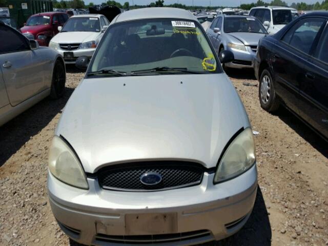 1FAFP53265A147690 - 2005 FORD TAUR WAGON TAN photo 9