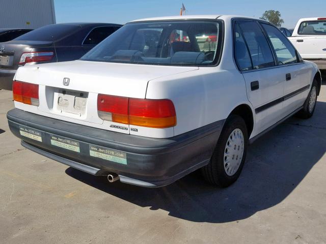 1HGCB7648PA169392 - 1993 HONDA ACCORD DX WHITE photo 4