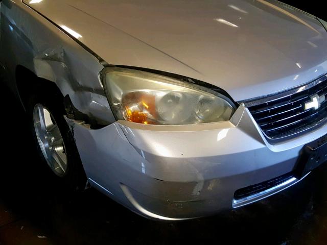 1G1ZS51F76F224981 - 2006 CHEVROLET MALIBU LS SILVER photo 9