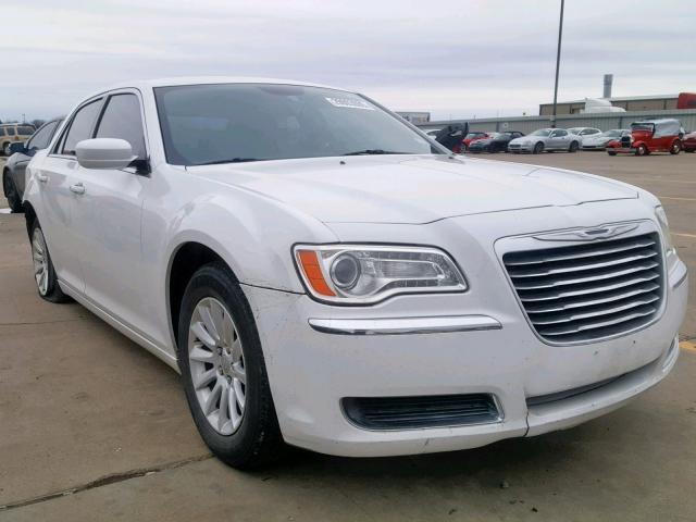 2C3CCAAG1EH272778 - 2014 CHRYSLER 300 WHITE photo 1