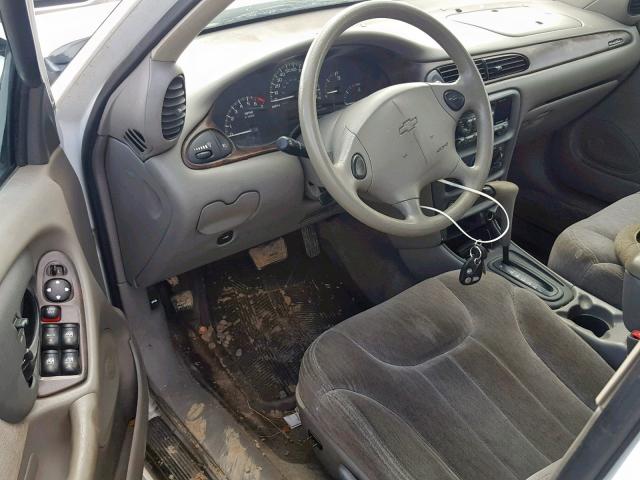 1G1NE52M7W6252640 - 1998 CHEVROLET MALIBU LS WHITE photo 9