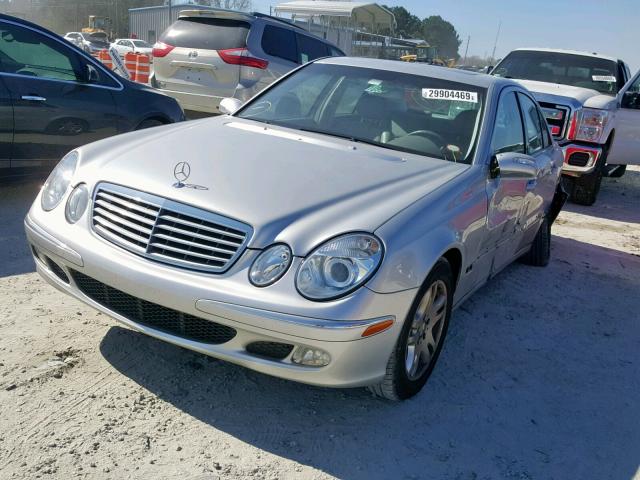 WDBUF65J83A135051 - 2003 MERCEDES-BENZ E 320 SILVER photo 2