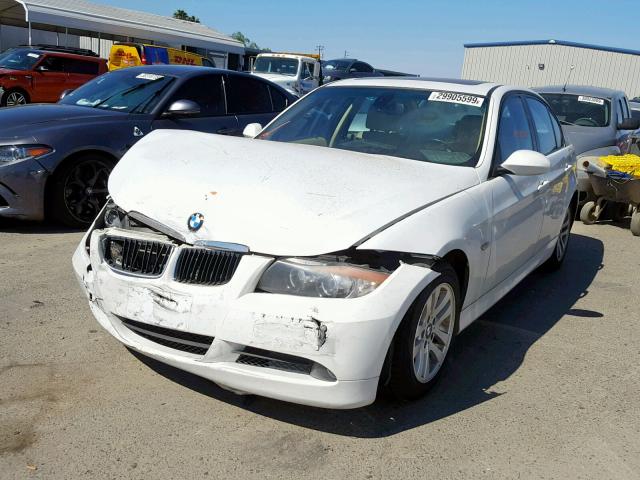 WBAVC535X7FZ73988 - 2007 BMW 328 I SULE WHITE photo 2