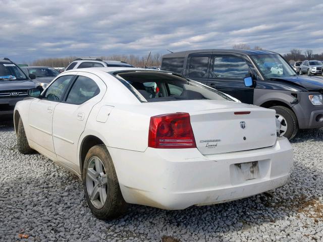 2B3KA33G28H275457 - 2008 DODGE CHARGER SX WHITE photo 3