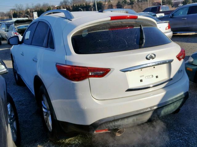 JNRAS18W39M153524 - 2009 INFINITI FX35 WHITE photo 3