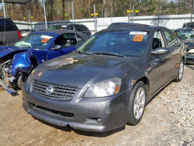 1N4BL11E75C380014 - 2005 NISSAN ALTIMA SE GRAY photo 2