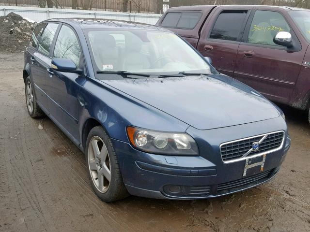 YV1MJ682562168604 - 2006 VOLVO V50 T5 BLUE photo 1