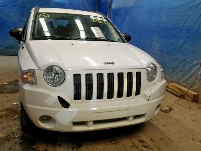 1J4FT47B99D189148 - 2009 JEEP COMPASS SP თეთრი ფოტო 9