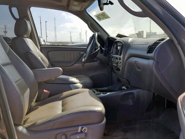 5TDZT38A45S256515 - 2005 TOYOTA SEQUOIA LI GRAY photo 5