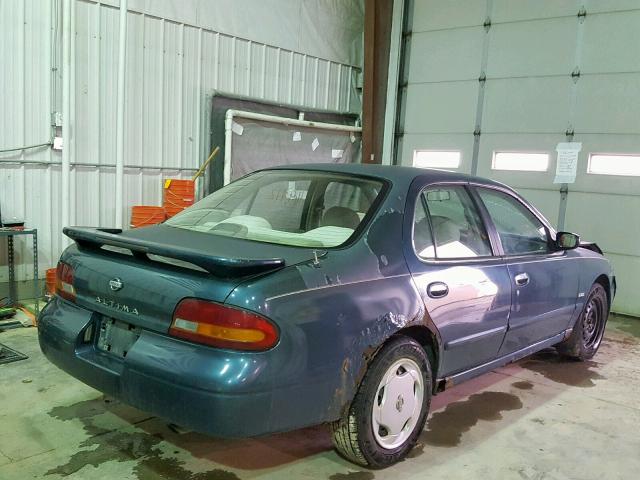 1N4BU31D2RC238711 - 1994 NISSAN ALTIMA XE GREEN photo 4