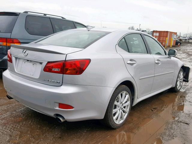 JTHCK262572013240 - 2007 LEXUS IS 250 SILVER photo 4