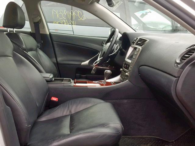 JTHCK262572013240 - 2007 LEXUS IS 250 SILVER photo 5