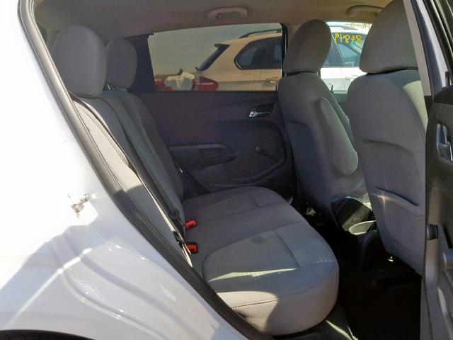 1G1JA6SHXE4142582 - 2014 CHEVROLET SONIC LS WHITE photo 6