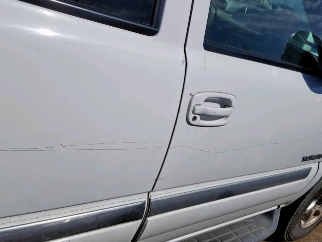 1GKEK13T81J240117 - 2001 GMC YUKON WHITE photo 9