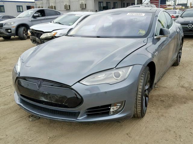 5YJSA1H14EFP32519 - 2014 TESLA MODEL S GRAY photo 2