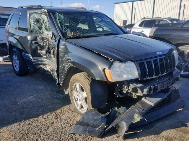 1J4GS48K85C569233 - 2005 JEEP GRAND CHER BLACK photo 1