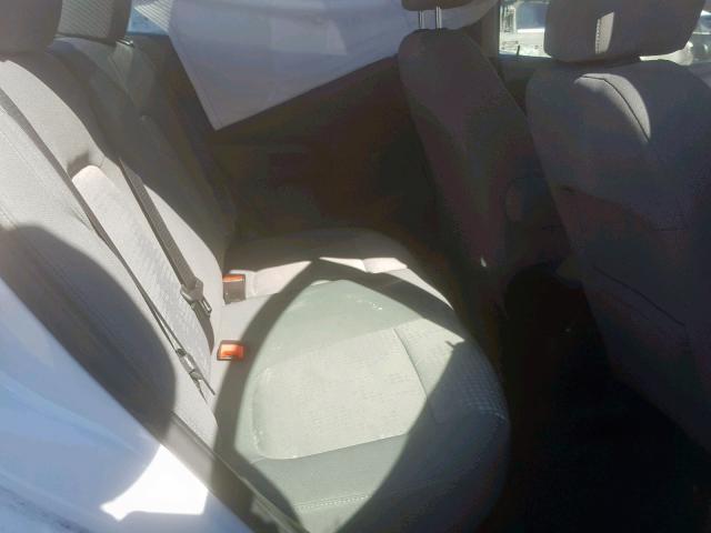 1G1JB5SH9H4175620 - 2017 CHEVROLET SONIC LS 白色 照片 6