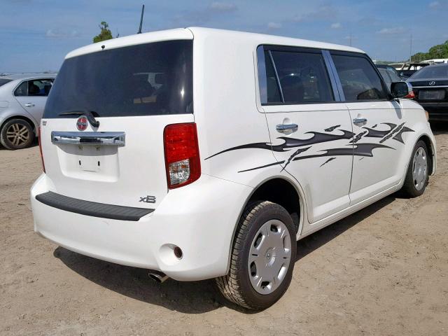 JTLZE4FEXB1129397 - 2011 TOYOTA SCION XB 白色 照片 4