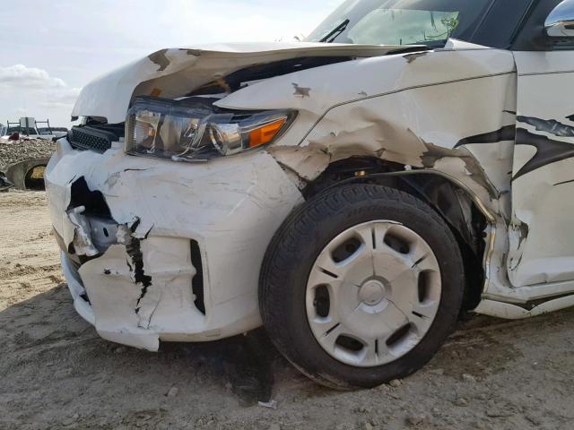JTLZE4FEXB1129397 - 2011 TOYOTA SCION XB 白色 照片 9