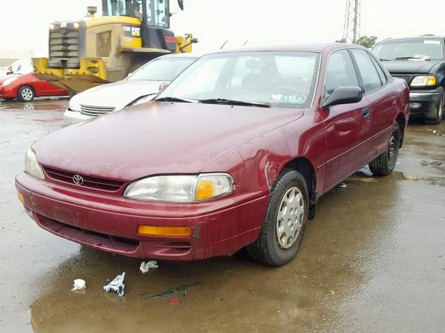 4T1BG12K7TU731204 - 1996 TOYOTA CAMRY DX MAROON photo 2