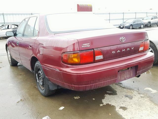 4T1BG12K7TU731204 - 1996 TOYOTA CAMRY DX MAROON photo 3