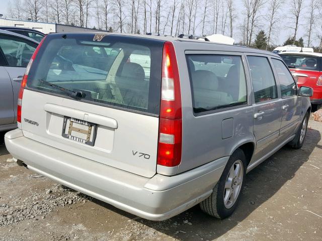 YV1LW61J2Y2660346 - 2000 VOLVO V70 BASE SILVER photo 4