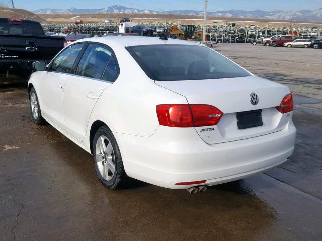 3VWLL7AJ1EM420792 - 2014 VOLKSWAGEN JETTA TDI WHITE photo 3