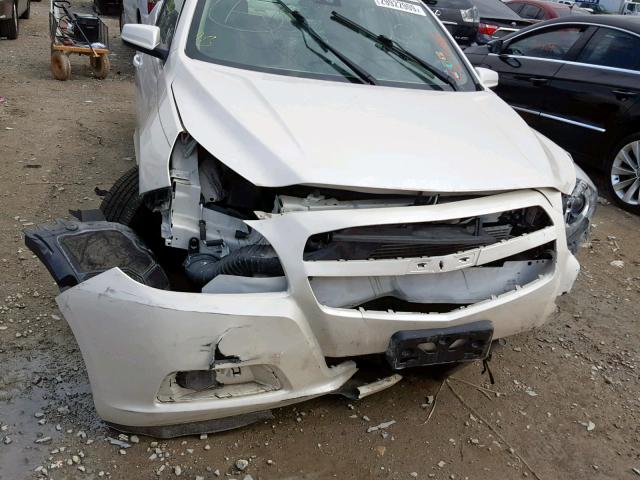 1G11F5RR9DF119162 - 2013 CHEVROLET MALIBU 2LT CREAM photo 9