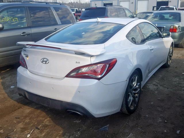 KMHHU6KJ5FU122799 - 2015 HYUNDAI GENESIS CO WHITE photo 4