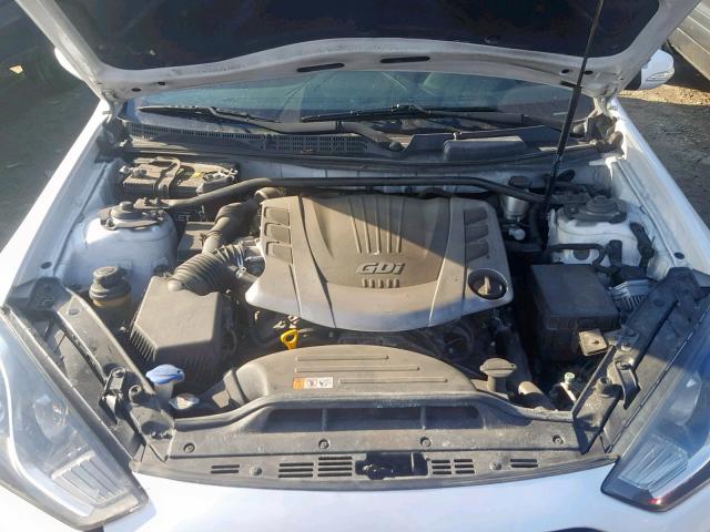 KMHHU6KJ5FU122799 - 2015 HYUNDAI GENESIS CO WHITE photo 7