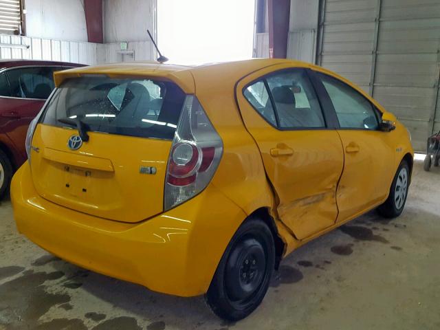 JTDKDTB3XE1061878 - 2014 TOYOTA PRIUS C YELLOW photo 4