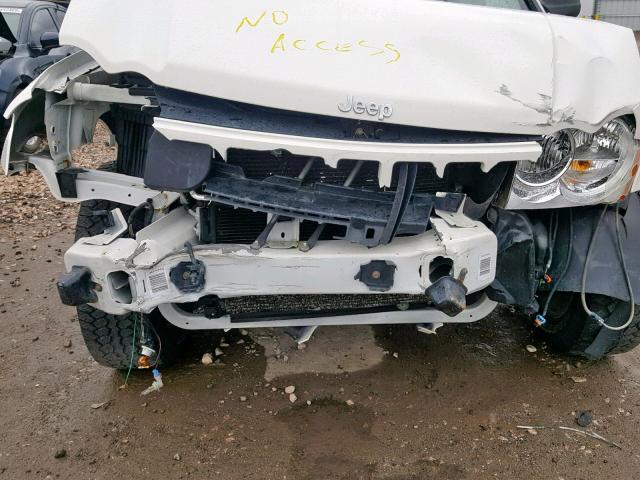 1J8GR48K77C531862 - 2007 JEEP GRAND CHER WHITE photo 9