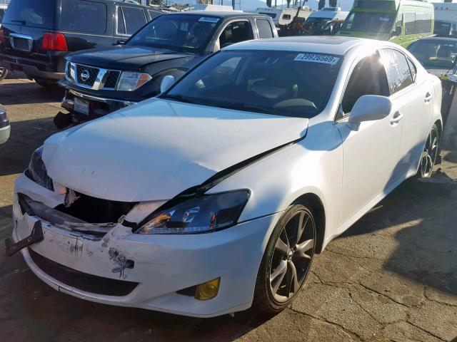 JTHBK262X62020940 - 2006 LEXUS IS 250 WHITE photo 2