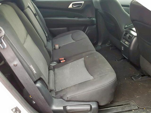 5N1DR2MM1JC658325 - 2018 NISSAN PATHFINDER SILVER photo 6