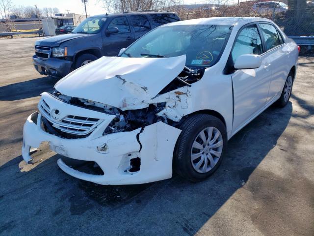 2T1BU4EE7DC046476 - 2013 TOYOTA COROLLA BASE  photo 2