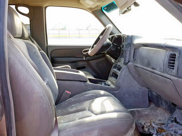 1GKEC13Z13R134162 - 2003 GMC YUKON SILVER photo 5