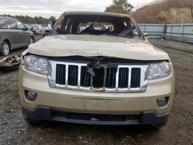 1J4RR4GG2BC558063 - 2011 JEEP GRAND CHER GOLD photo 10