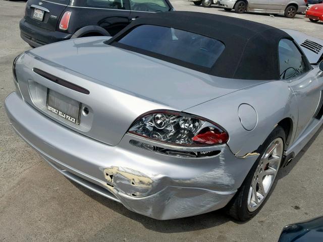 1B3JR65Z33V501848 - 2003 DODGE VIPER SRT- SILVER photo 6